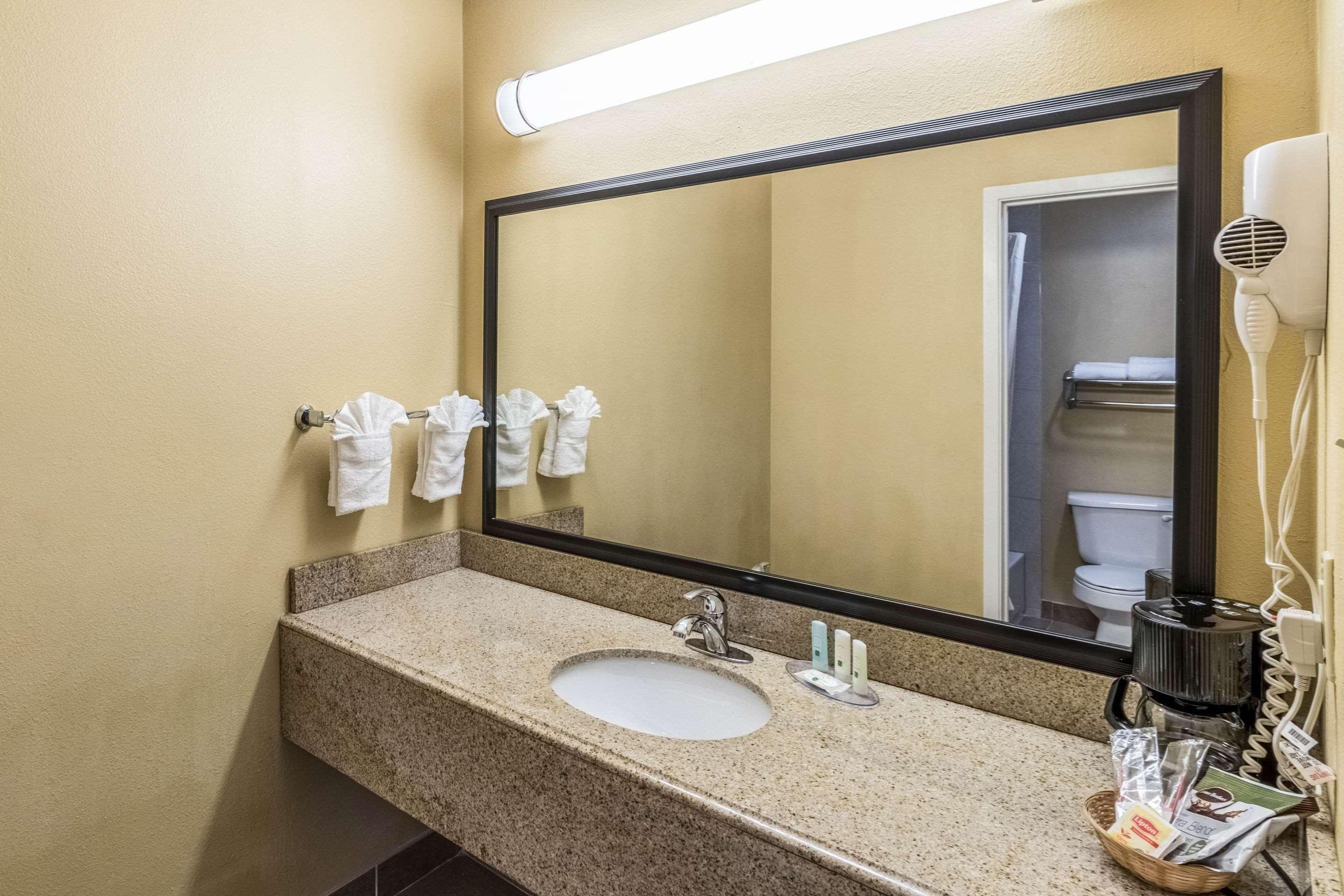 Quality Inn Corsicana Exterior foto