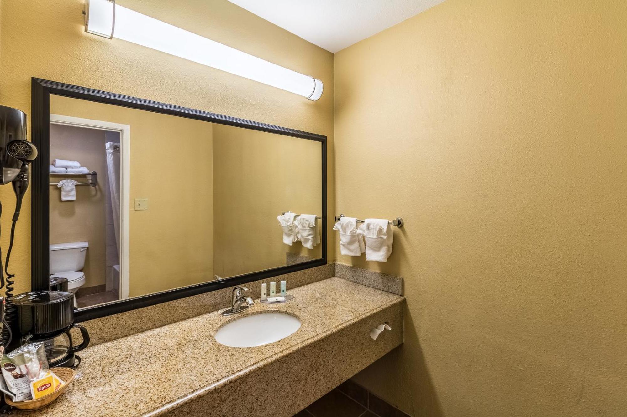 Quality Inn Corsicana Exterior foto